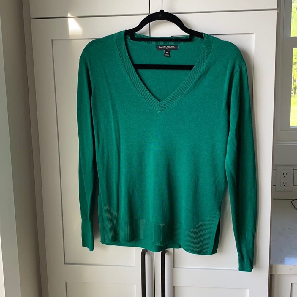 Banana Republic lightweight sweater